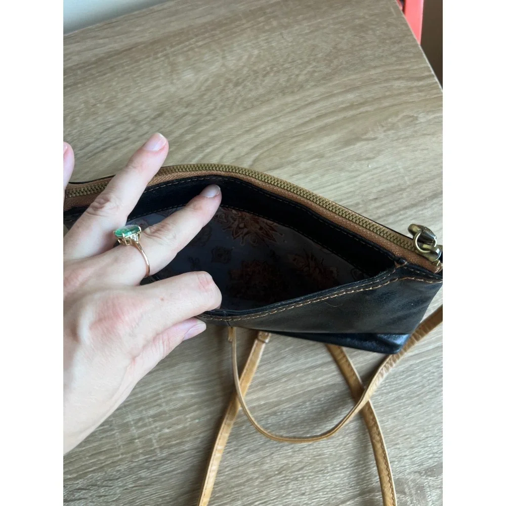 Hobo Black Leather Crossbody Cadence Vintage Hide Small Convertible Crossbody‎